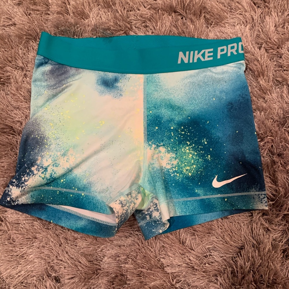 Nike pro’s neon galaxy patterned